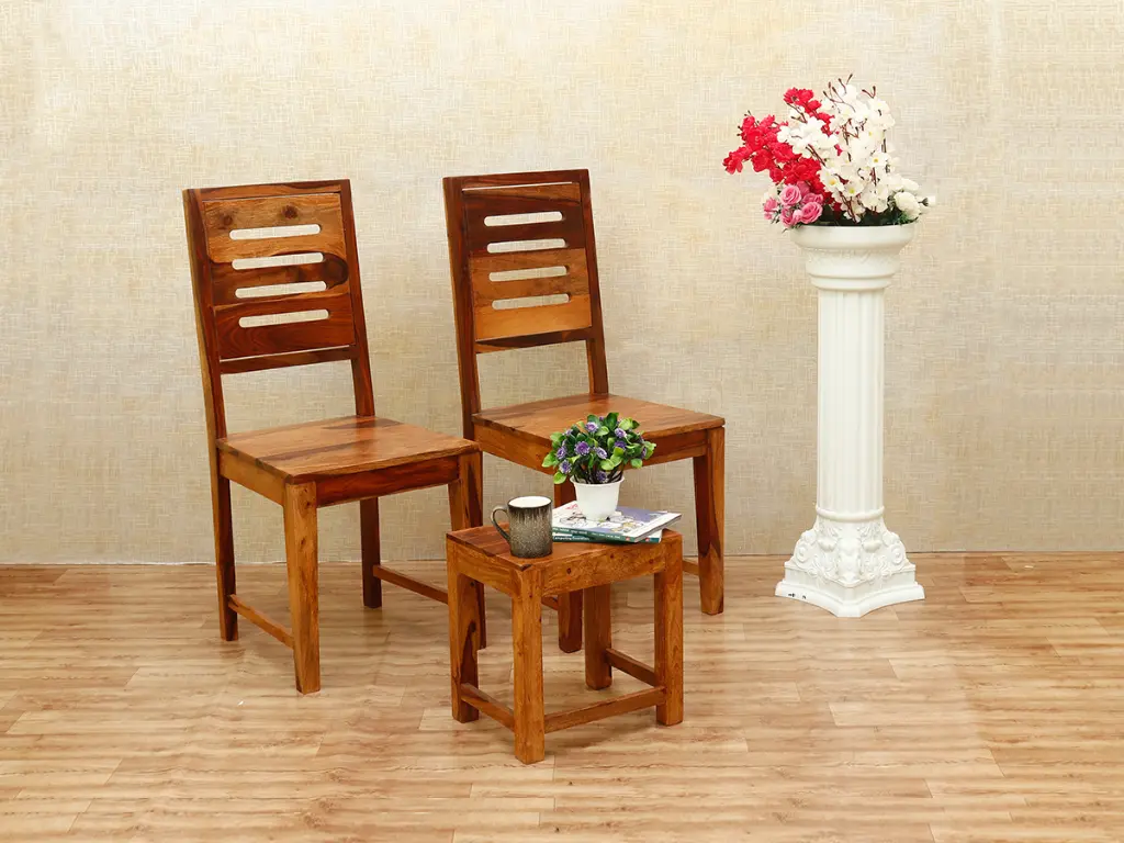 Ulka Chair