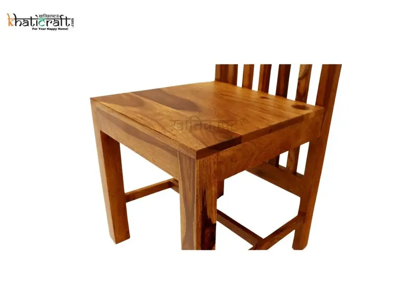 chavi chair1.webp